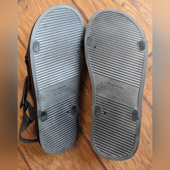 Ozark Trail Outdoor Equipment black sandals, gladiator straps men's 12 - Picture 3 of 6